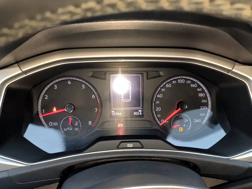 Volkswagen T-Roc — миниатюра 12