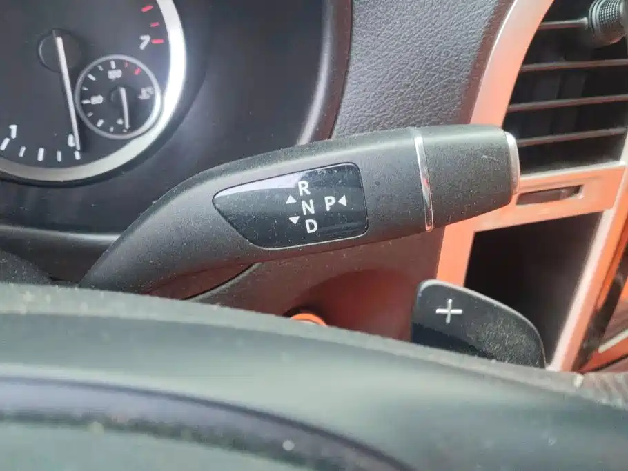 Mercedes-Benz Vito — миниатюра 16