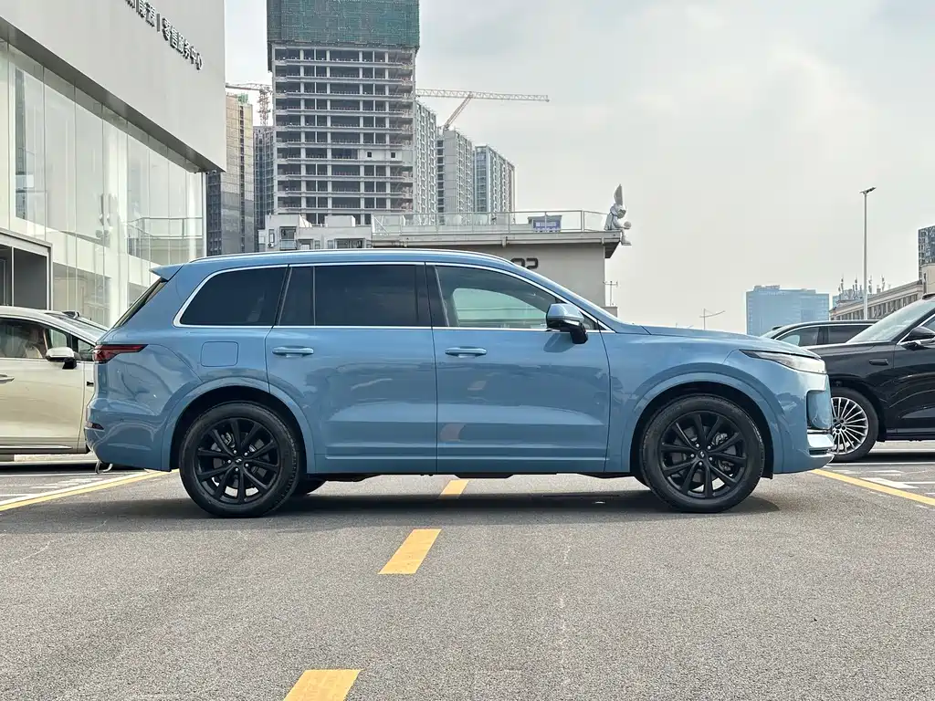 Li Auto Li ONE — миниатюра 11