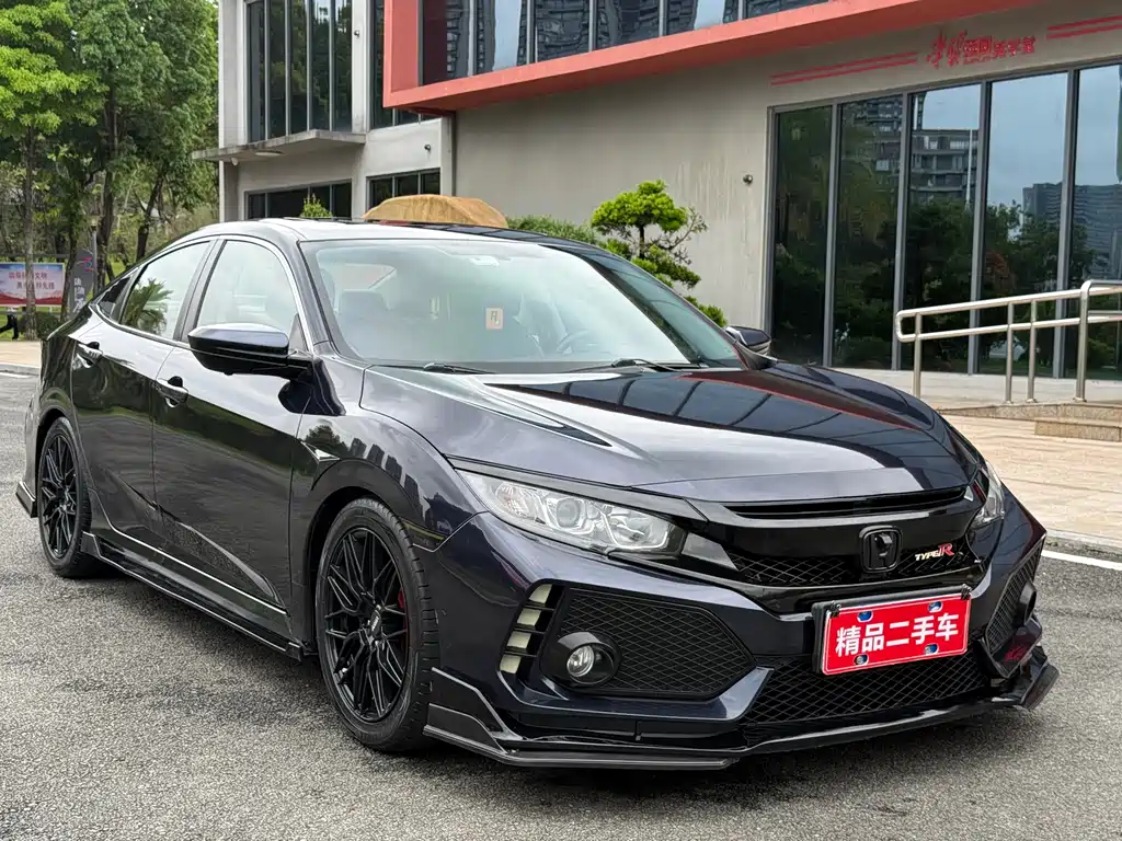 Honda Civic 2019 220TURBO CVT V
