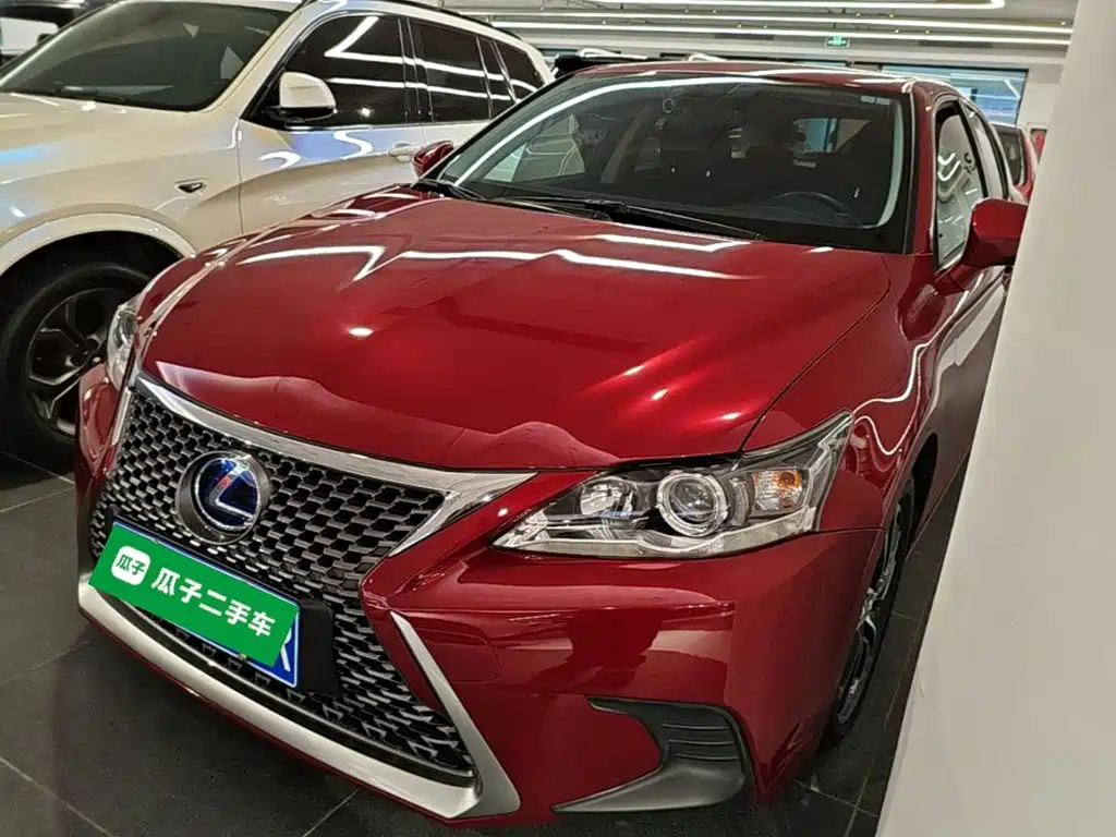 Lexus CT — миниатюра 2