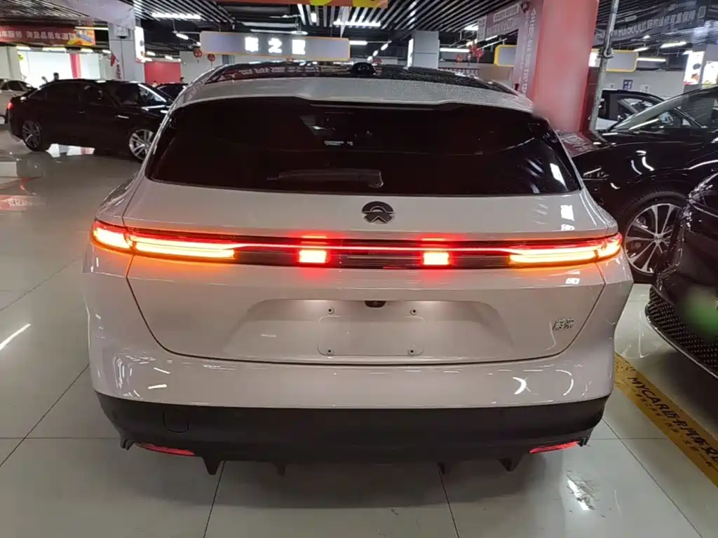NIO ET5T — миниатюра 6
