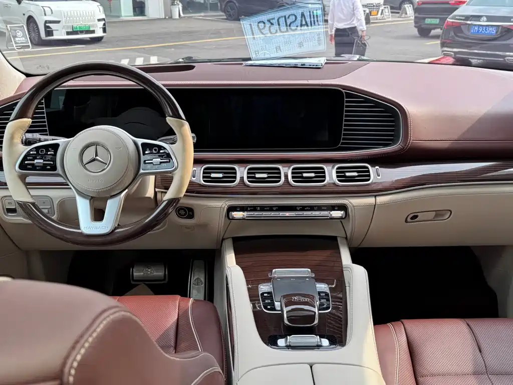 MERCEDES-BENZ MAYBACH GLS
