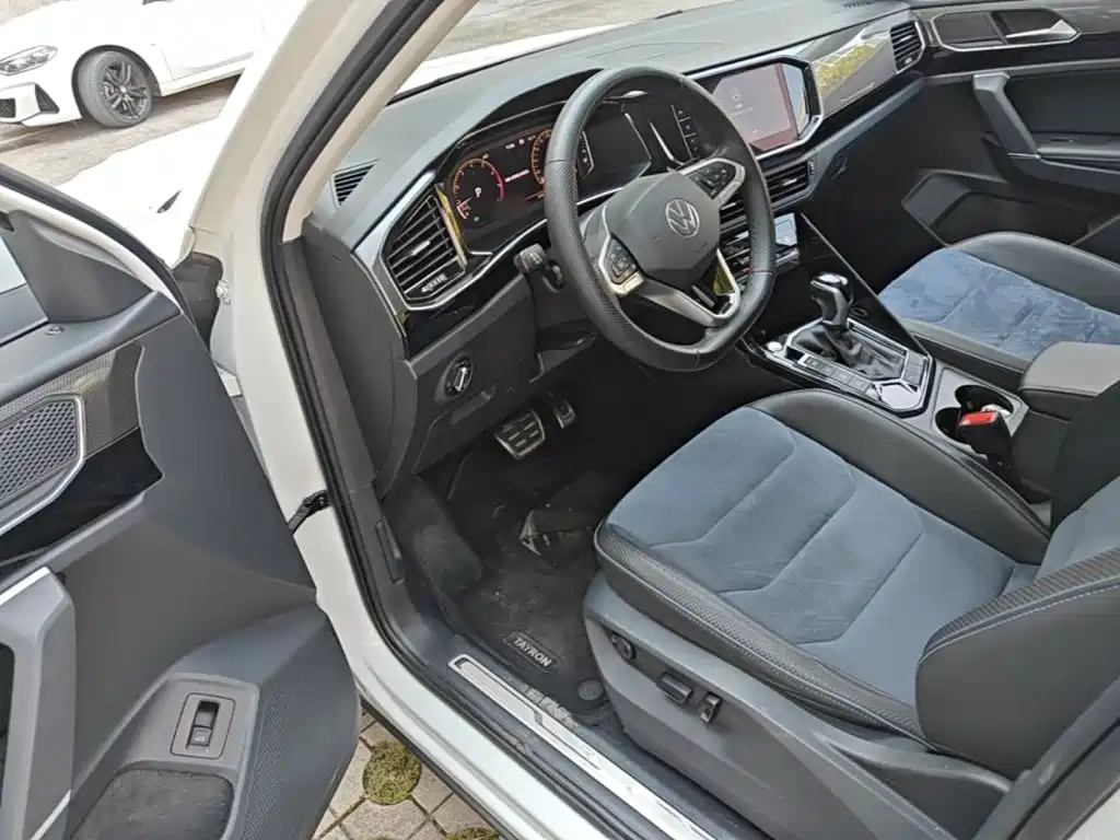 Volkswagen X — миниатюра 16
