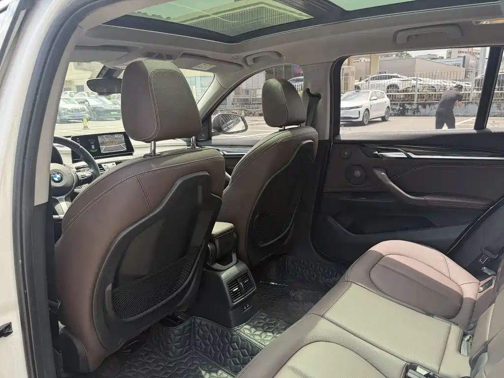 BMW X1 — миниатюра 16