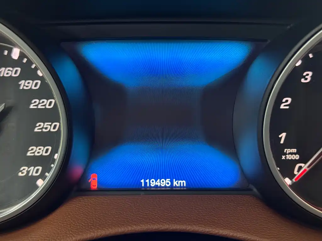 Maserati Levante — миниатюра 12