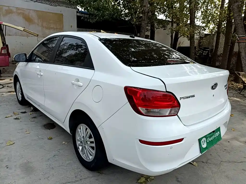 Kia Huanchi — миниатюра 5
