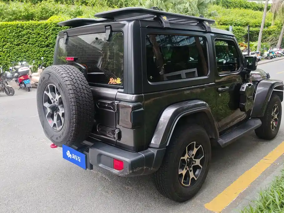 Jeep Wrangler — миниатюра 3