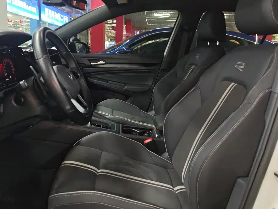 Volkswagen Golf — миниатюра 9