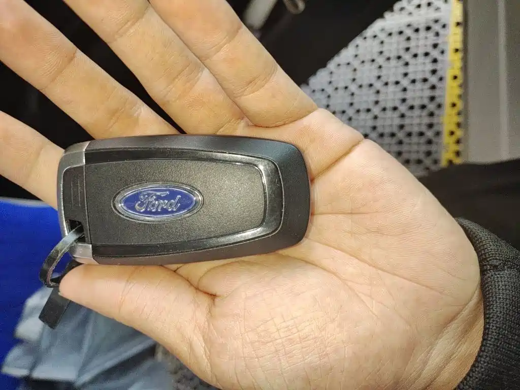 Ford Escort — миниатюра 9