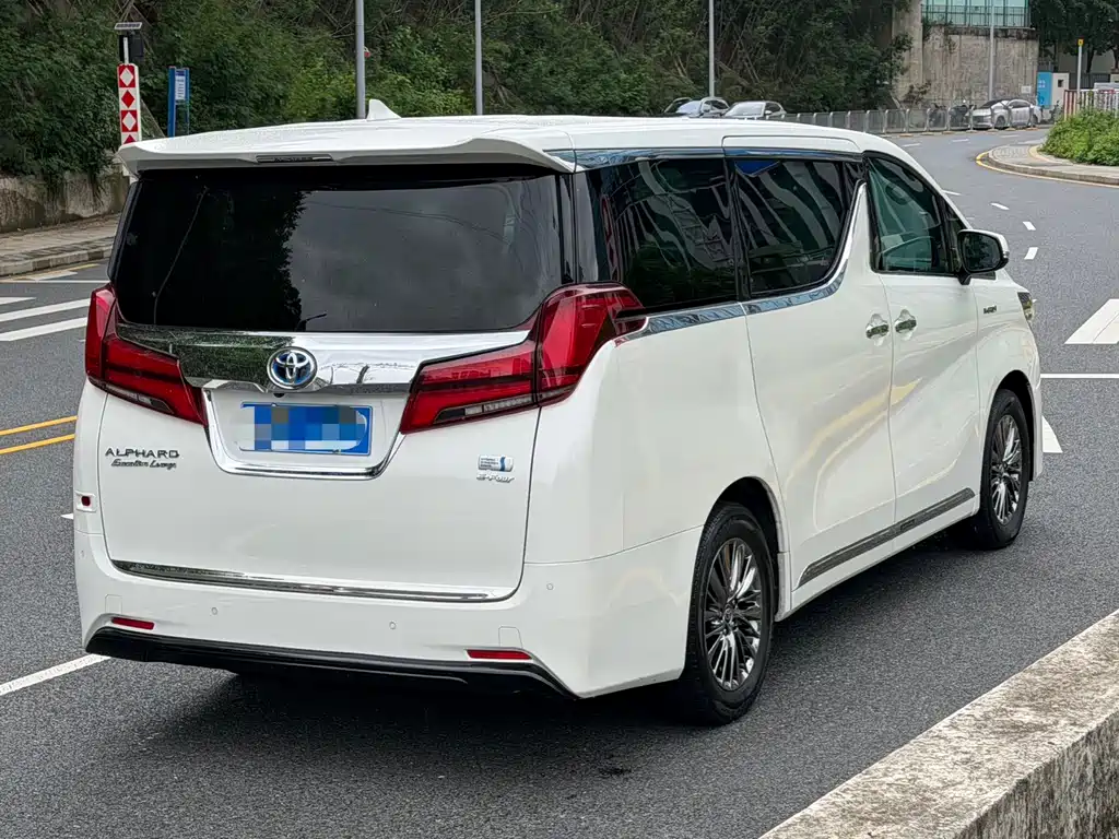 Toyota Alphard 2020 2.5L Luxury