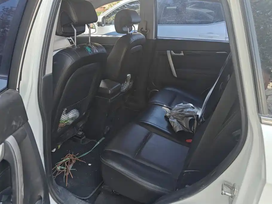 Chevrolet Captiva — миниатюра 11