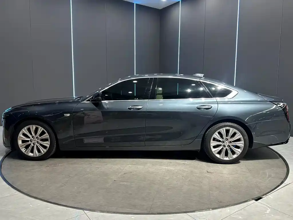 Cadillac CT6 — миниатюра 4