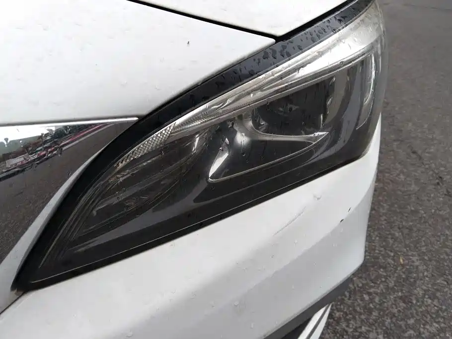 Buick Verano — миниатюра 5