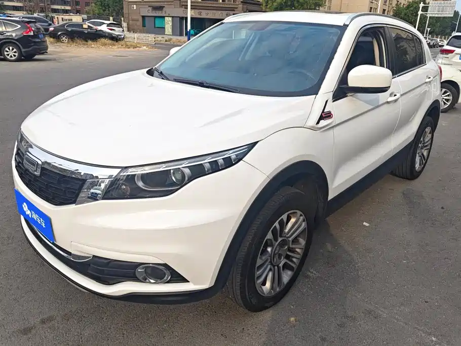 Qoros Qoros 5