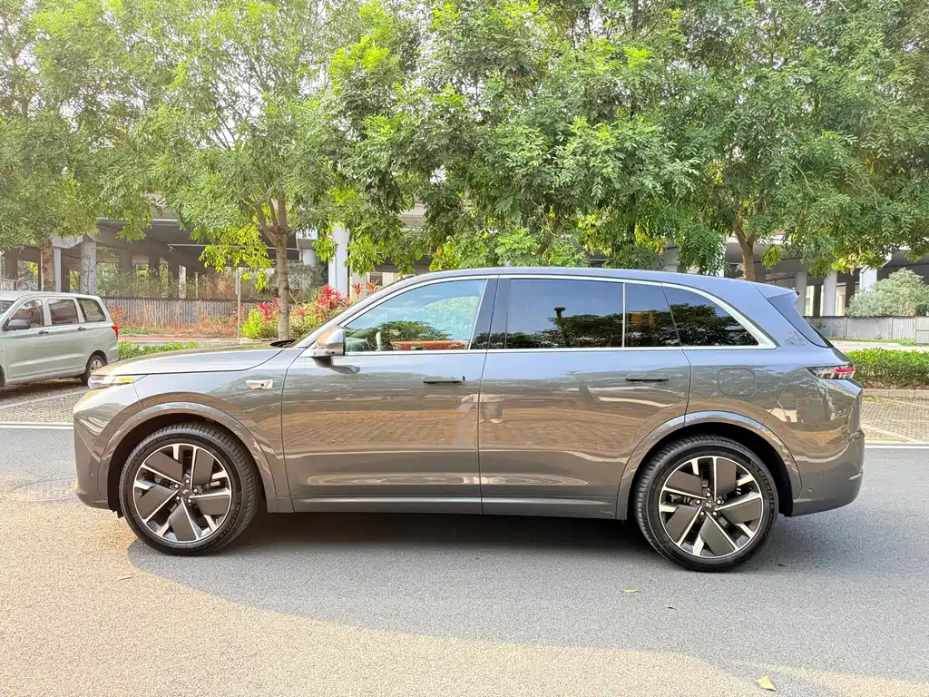 Li Auto IDEAL L7