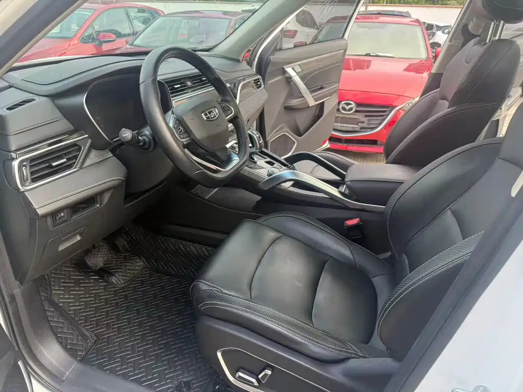 Geely Boyue — миниатюра 8