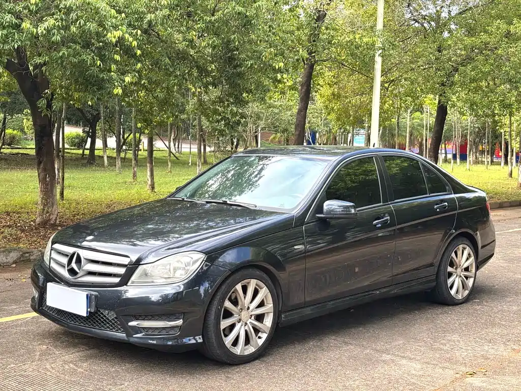 Mercedes-Benz C-Class 2013