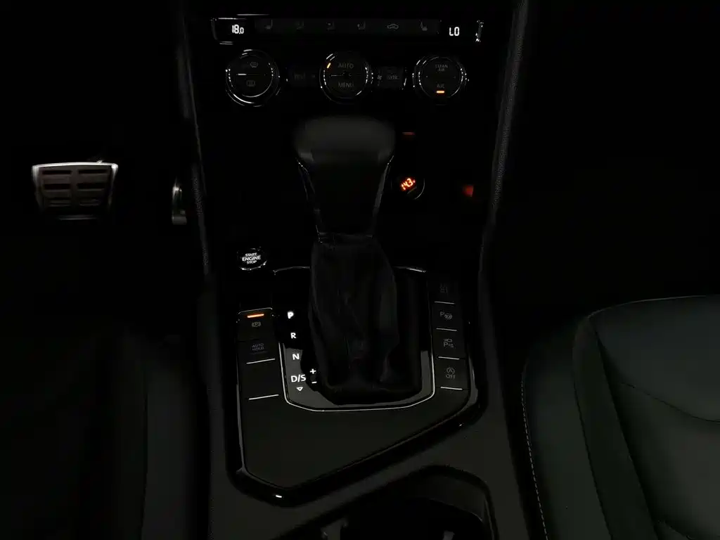Volkswagen Tiguan L — миниатюра 13