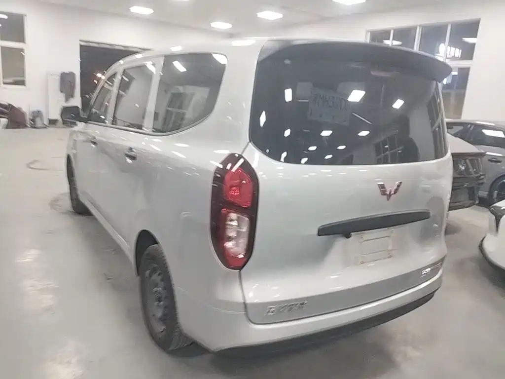 Wuling Hongguang EV — миниатюра 5