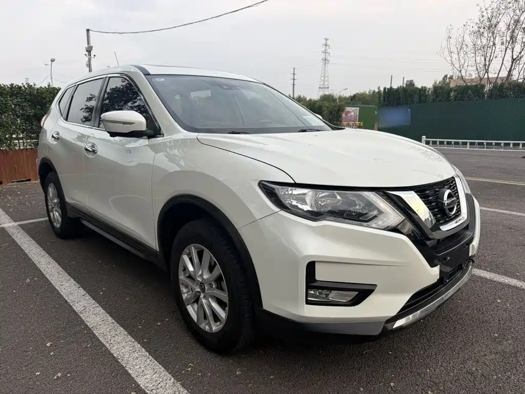 Nissan X-Trail — миниатюра 7