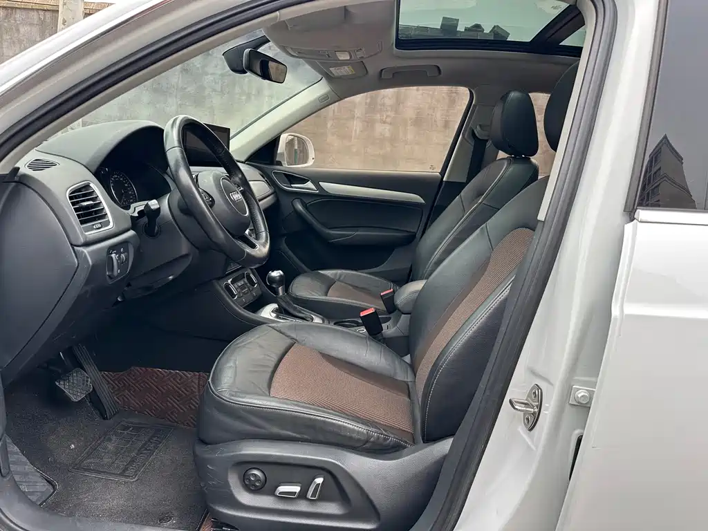 Audi Q3 2017 30 TFSI Fashion