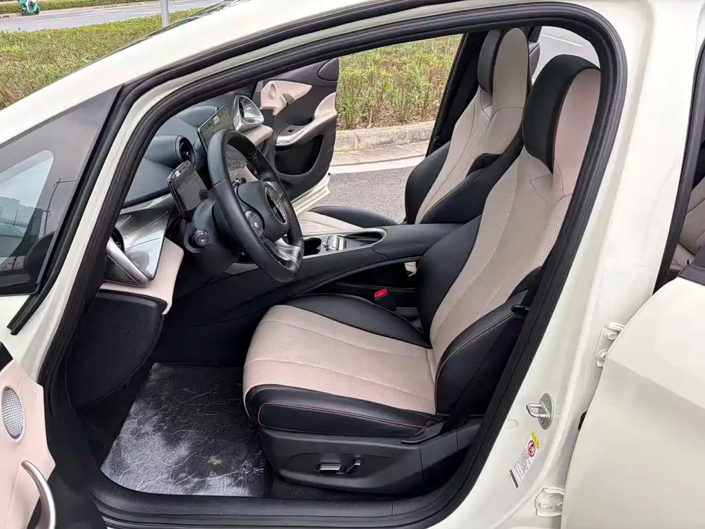 BYD Dolphin — миниатюра 7