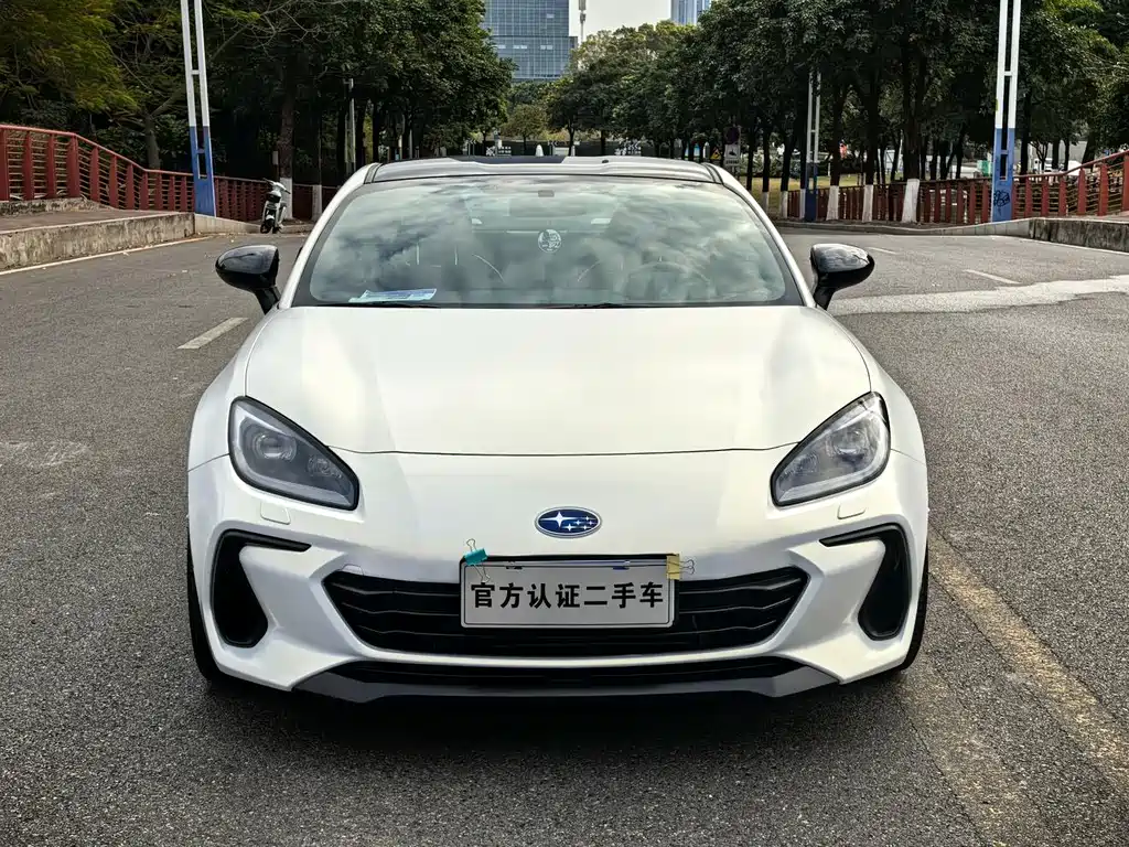SUBARU BRZ