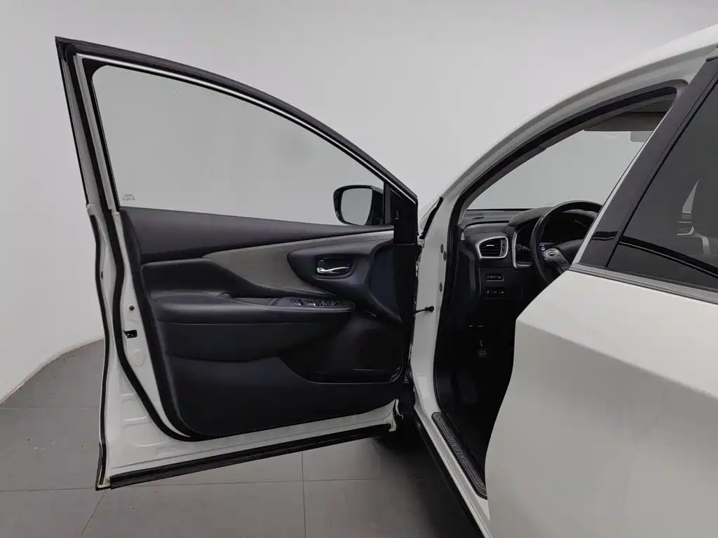 Nissan Murano — миниатюра 8
