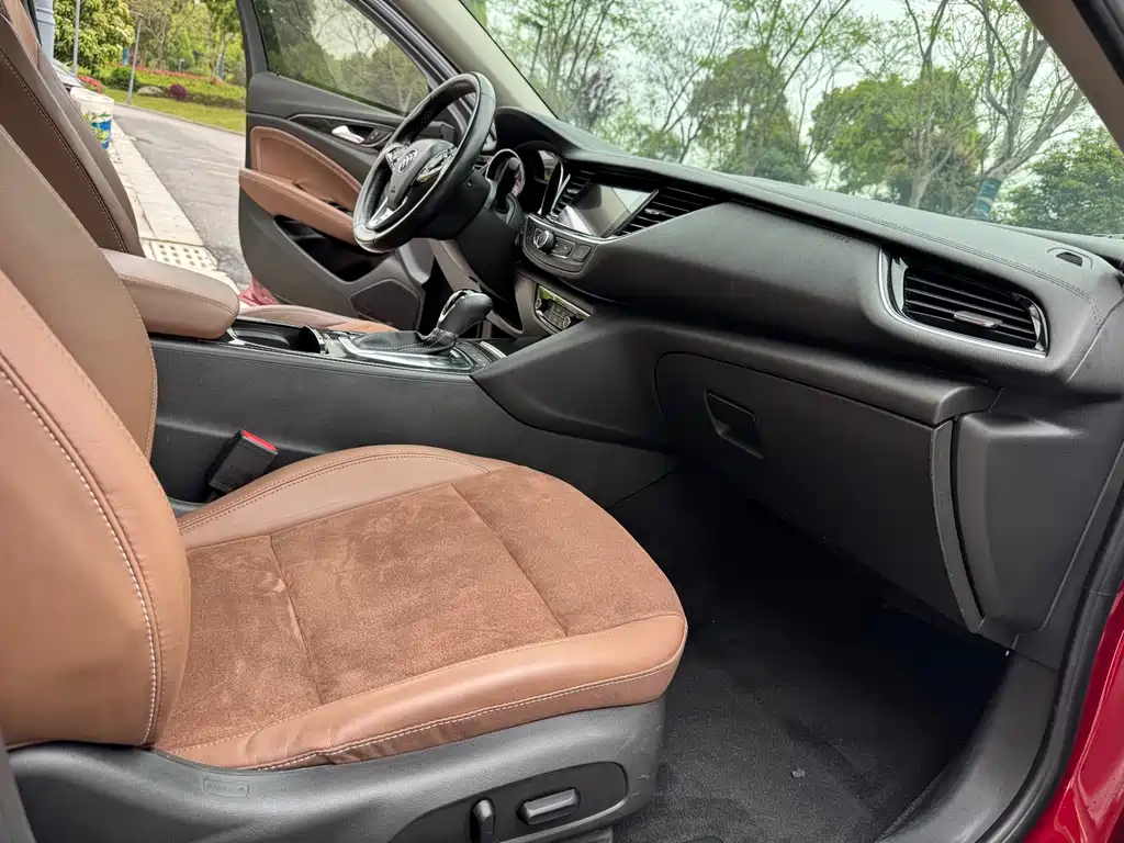 Buick Regal — миниатюра 7