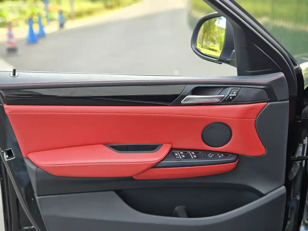 BMW X4 — миниатюра 19