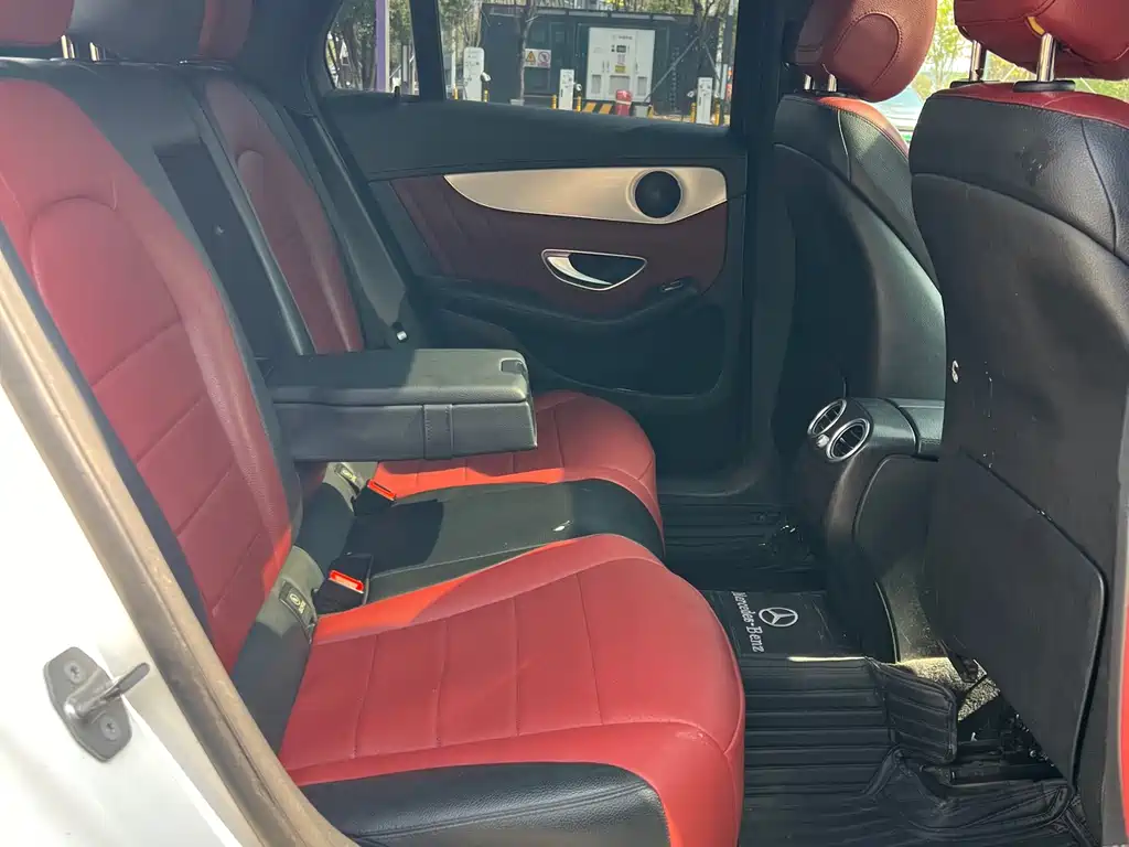 MERCEDES-BENZ GLC COUPE