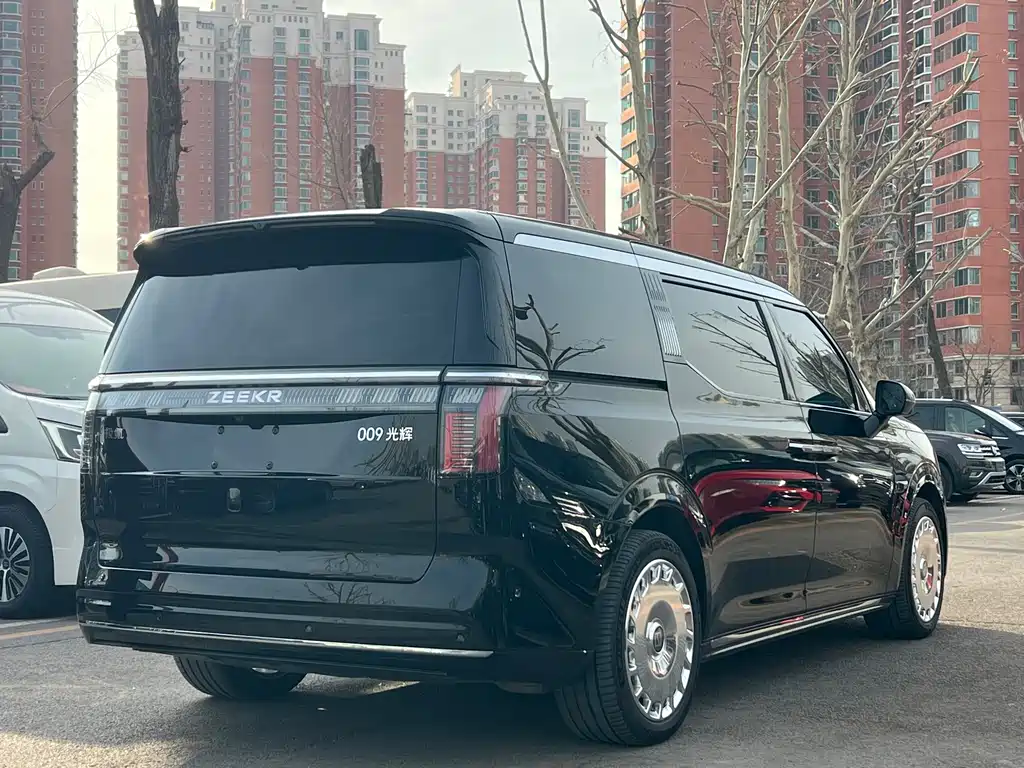 ZEEKR EXTREME KRYPTON 009