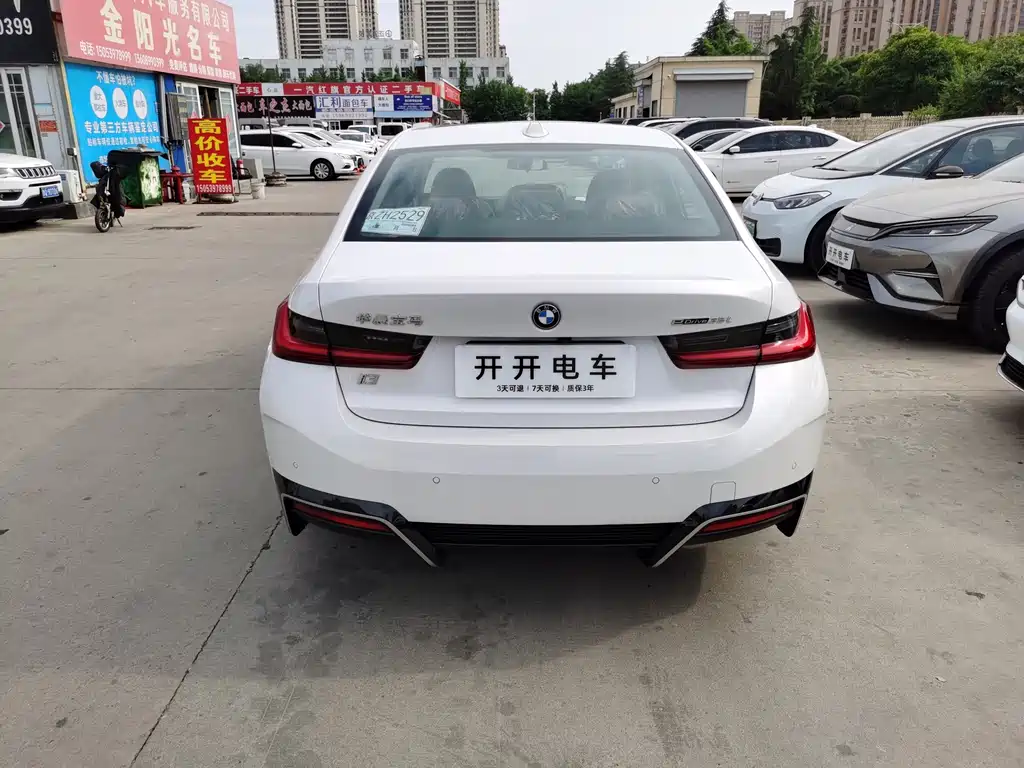 BMW i3 2024 eDrive 35 L