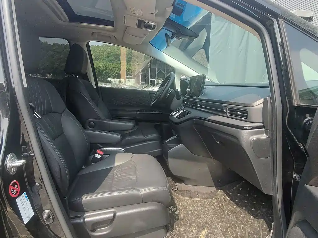 Honda Elysion — миниатюра 16