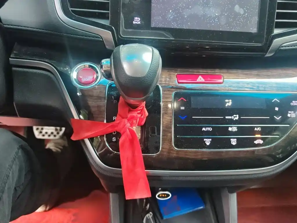 Honda Odyssey — миниатюра 7