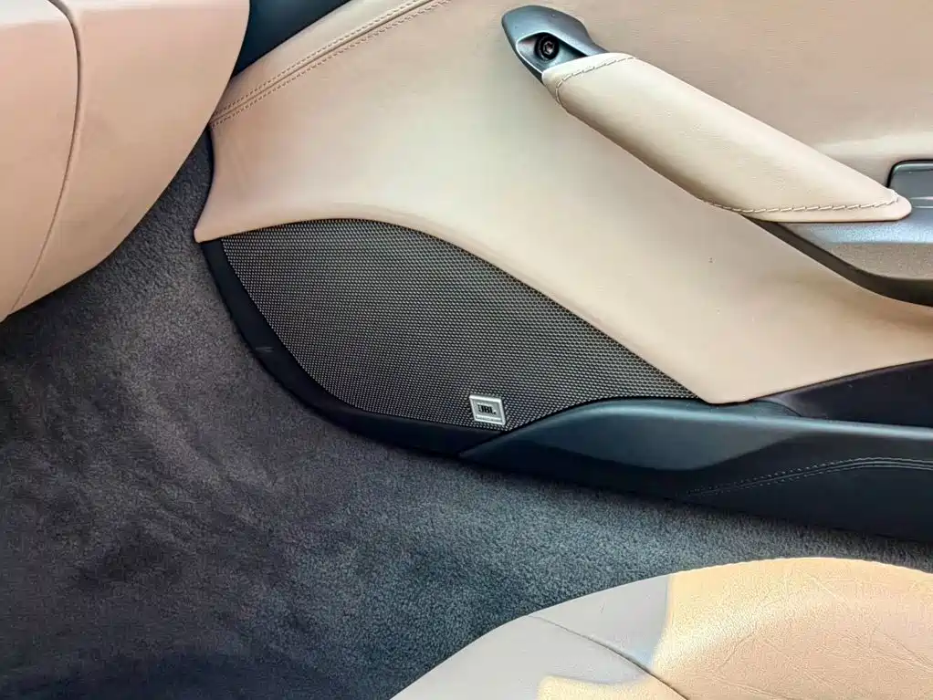 Ferrari 488 — миниатюра 6