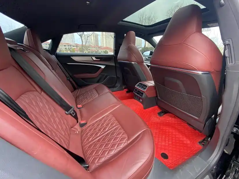 Audi A7L — миниатюра 13
