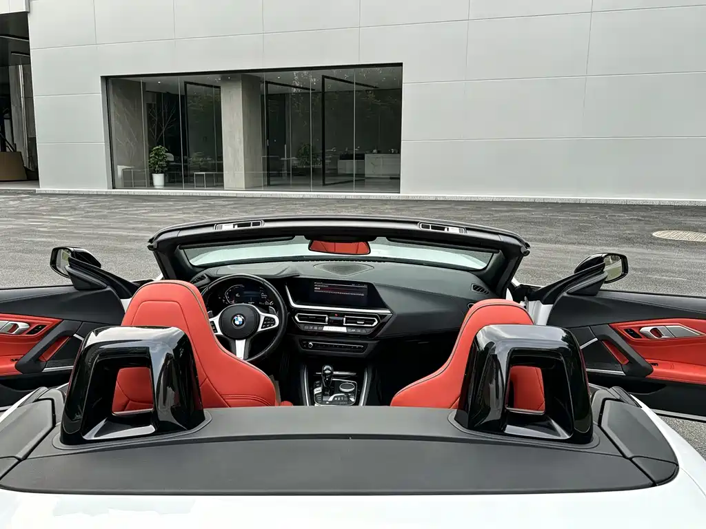 BMW Z4 — миниатюра 13
