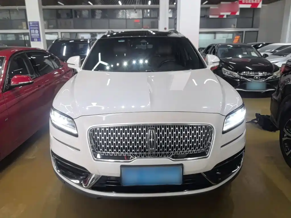Lincoln Nautilus (Import) — миниатюра 3