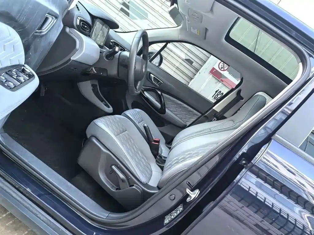 Leapmotor Leapmotor T03 — миниатюра 7