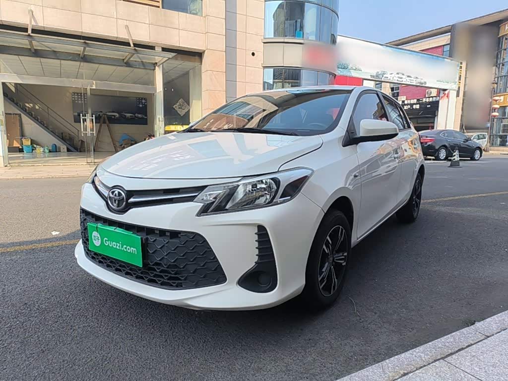 Toyota Vios FS 1.5 л 2021 г. Белый, пробег 20900 км