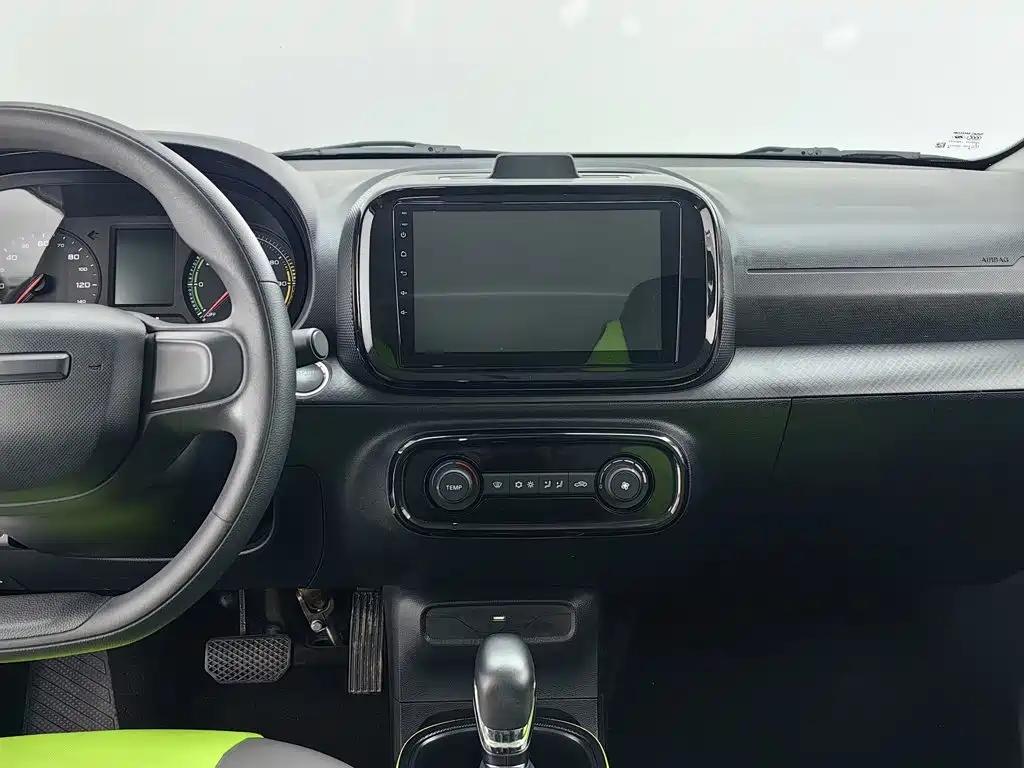 Roewe Clever — миниатюра 12