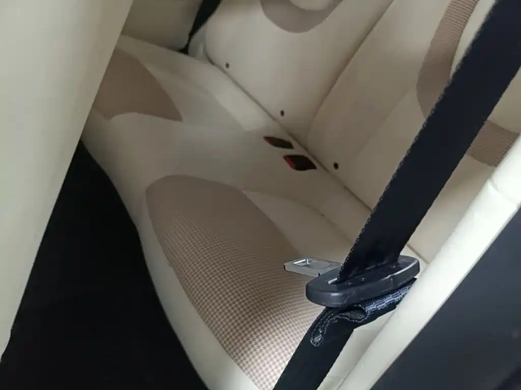 Wuling MINIEV — миниатюра 15
