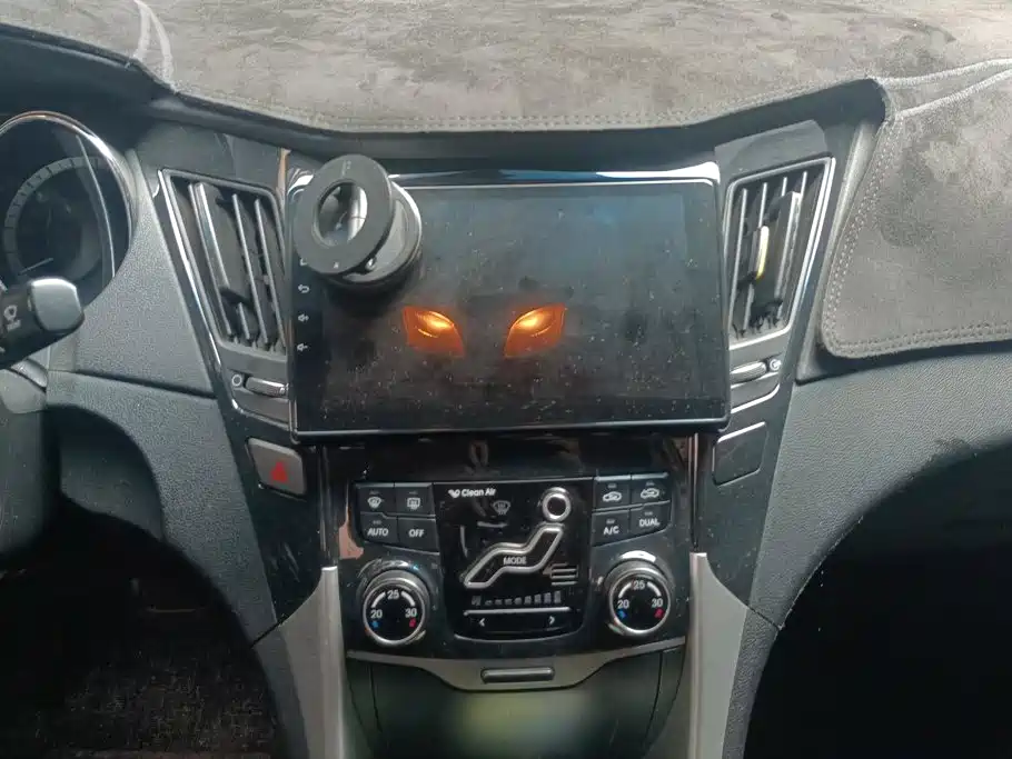 Hyundai Sonata — миниатюра 13
