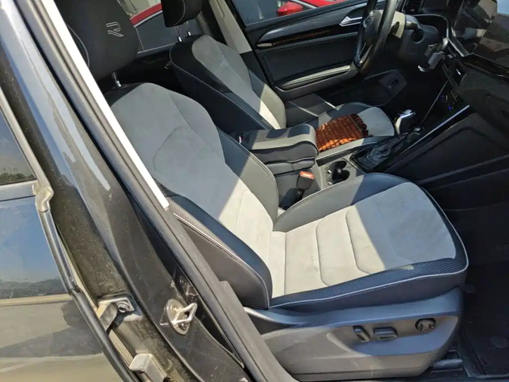 Volkswagen X — миниатюра 25