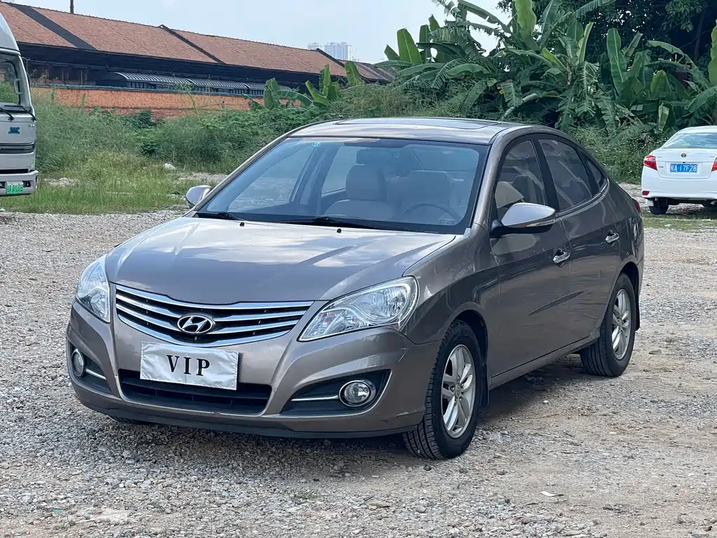 Hyundai Elantra