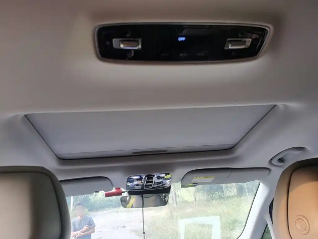 Roewe iMAX8 — миниатюра 19
