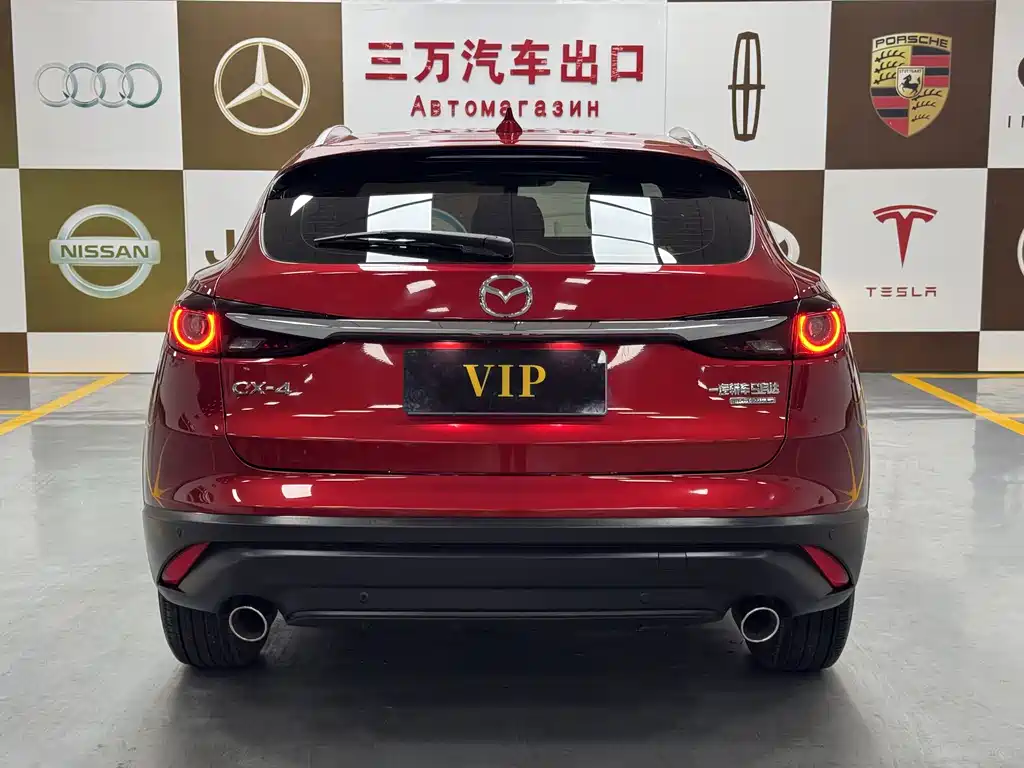 MAZDA CX 4