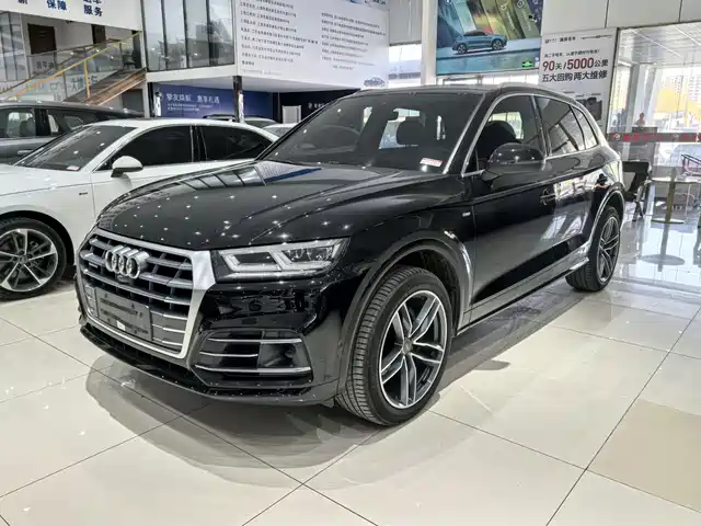 AUDI Q5L 2018